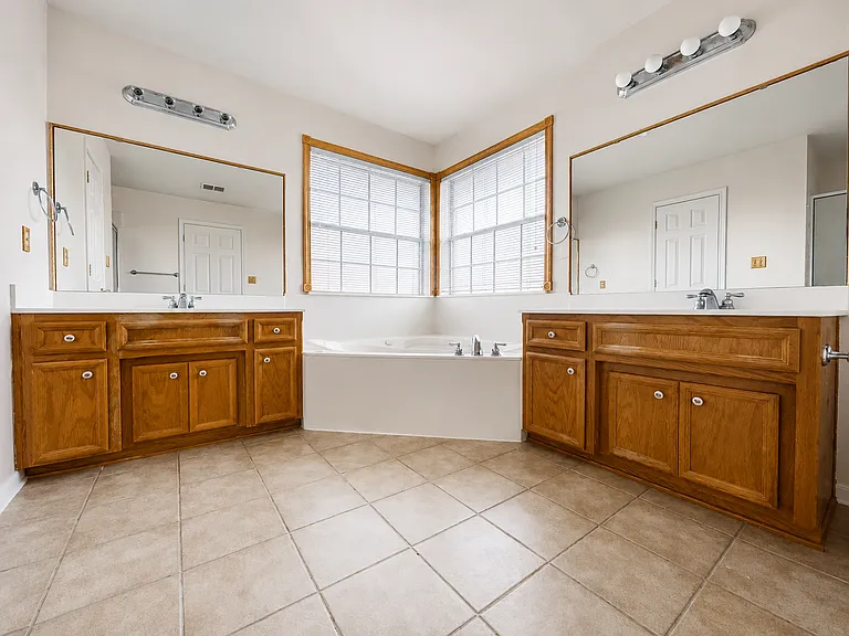 2705 Jasmine Ln — Photo 11