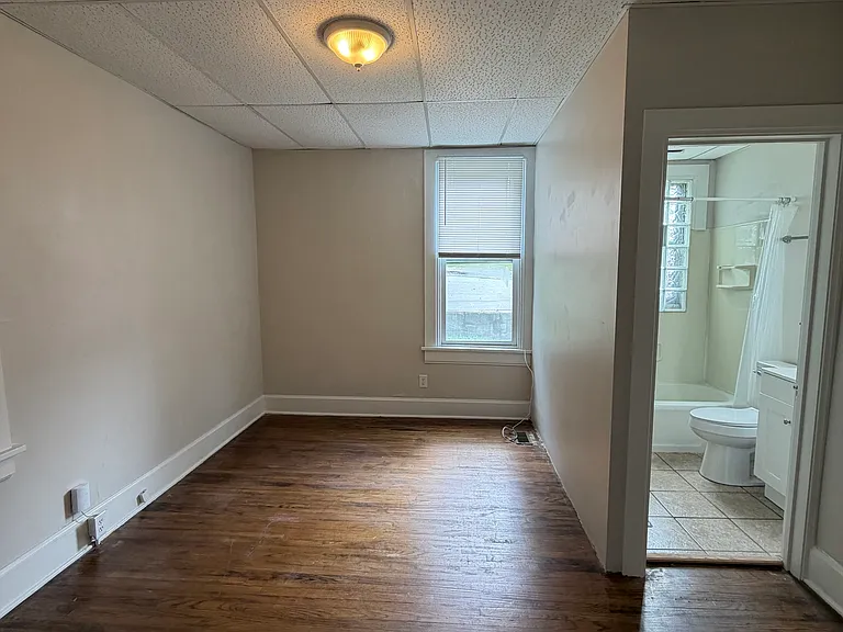 261 Cardiff St #1 — Photo 9
