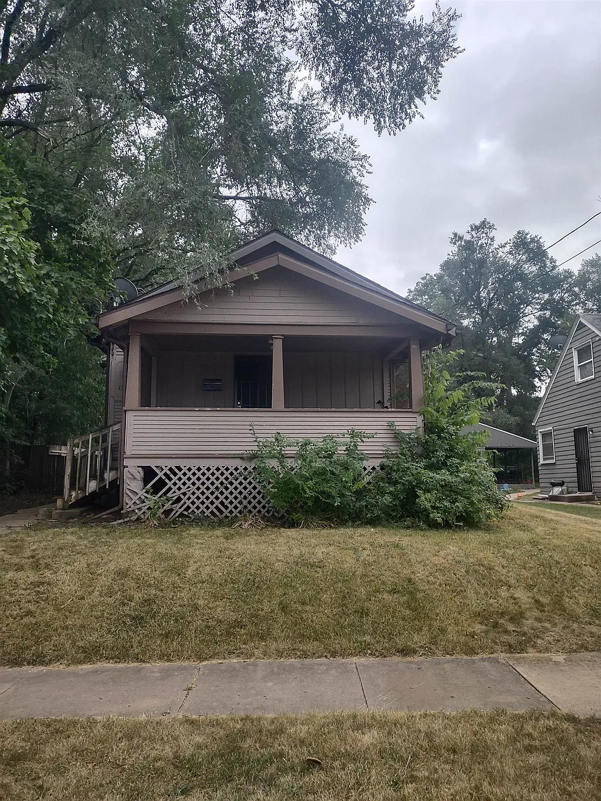 1212 Sherman Ave photo 1