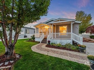 8433 S Blue Heaven Ln, Boise, ID 83716