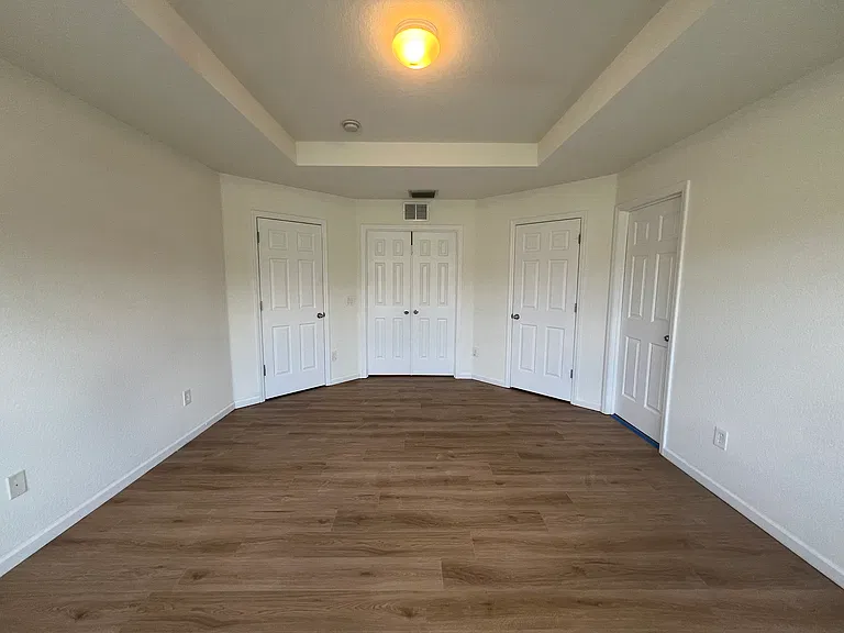4146 SW 51st Ter — Photo 16