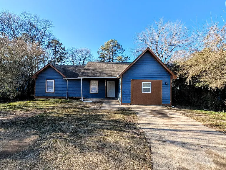 5589 Glen Haven Dr — Photo 1