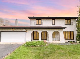 1959 N Park Dr, Saint Paul, MN 55119