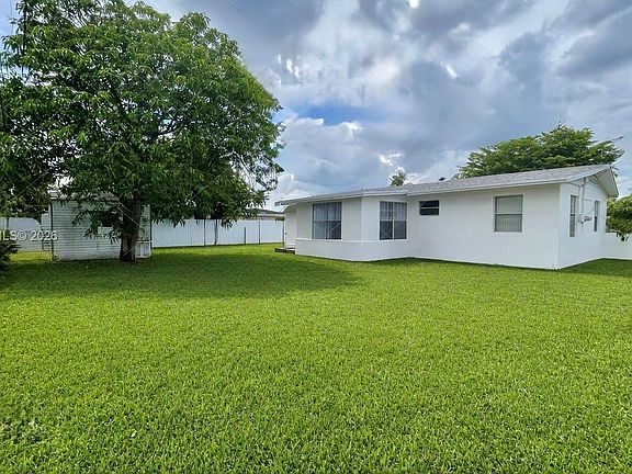 3rd image of 3460 NW 5th Ct