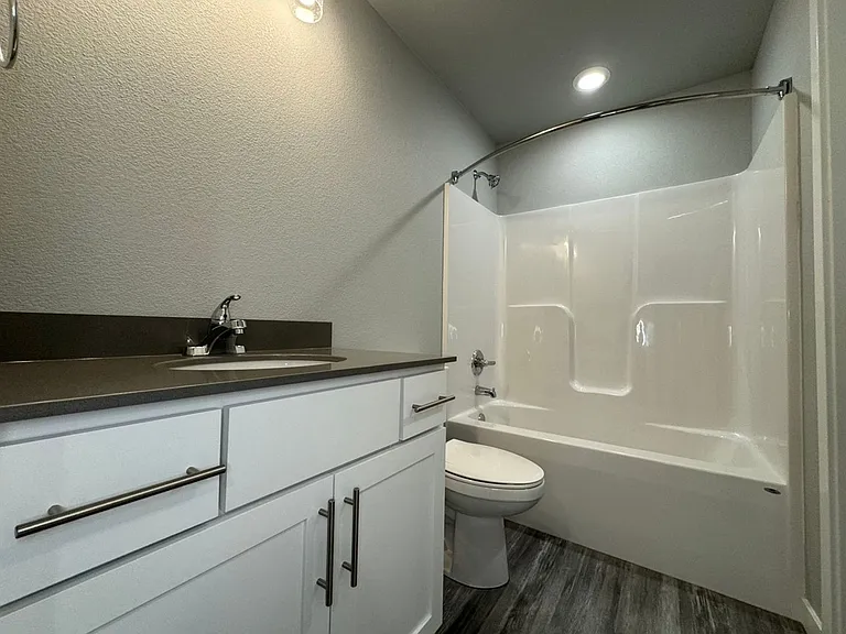 112 Marshall Loop — Photo 12
