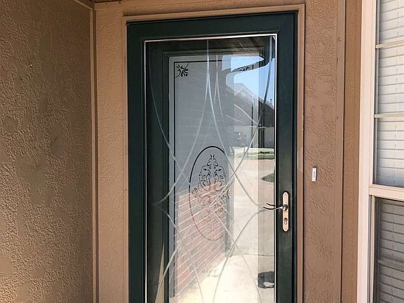 3rd image of 5106 Deerfield Ave