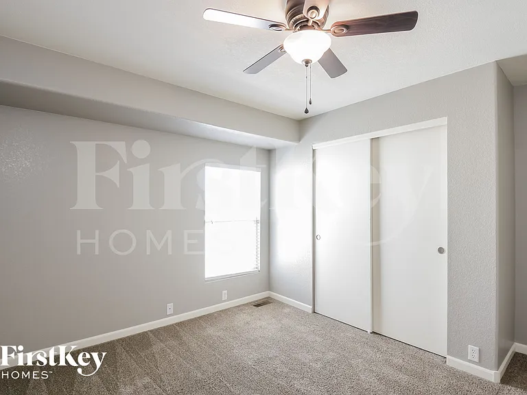 9919 Jasper St — Photo 15
