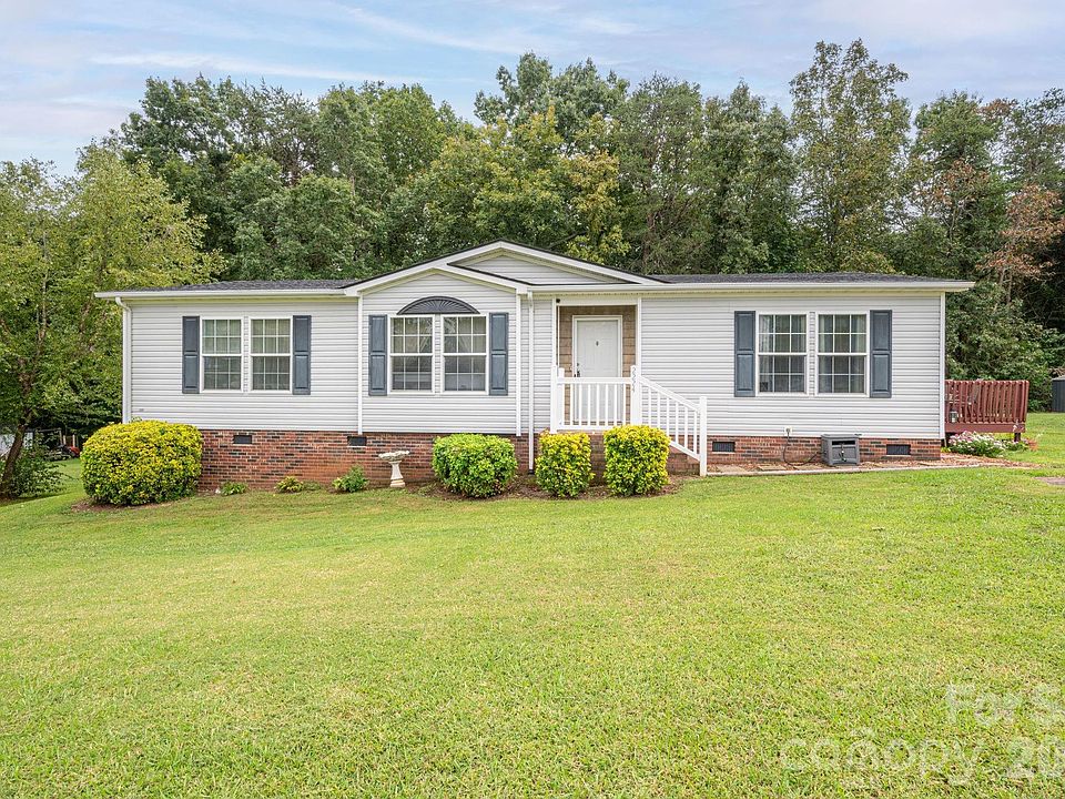 1st image of 2224 Sterling Ridge Dr