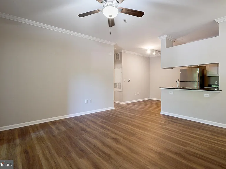 12144 Garden Grove Cir #101 — Photo 4