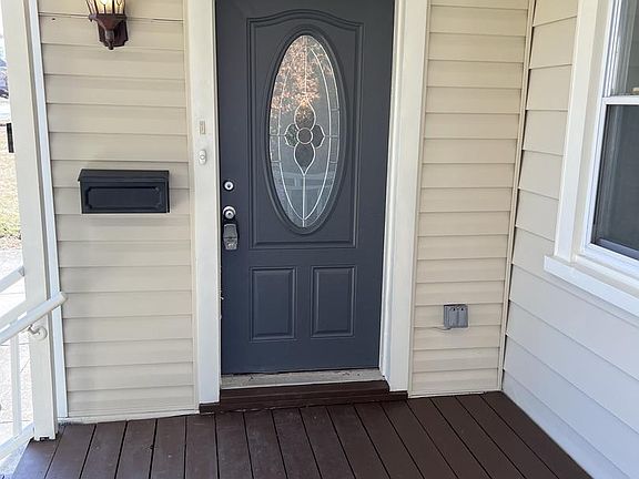 4th image of 3419 Dolfield Ave