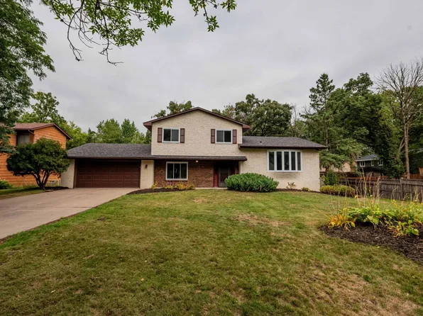 369 118th Ave NW, Coon Rapids, MN 55448