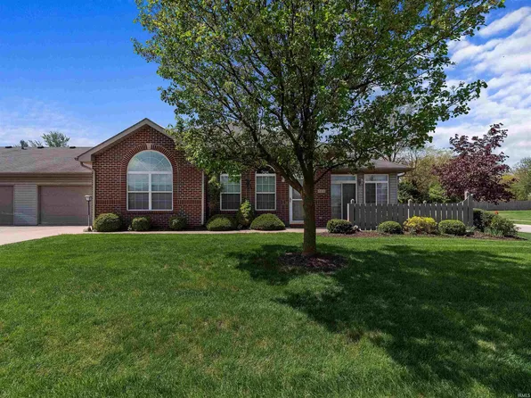 7006 Southlake Knoll Dr, Fort Wayne, IN 46815