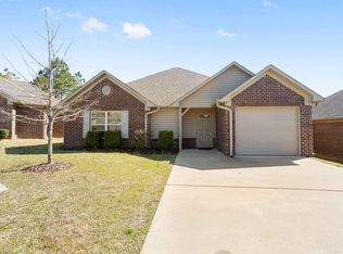 953 Alise Cir, Fultondale, AL 35068