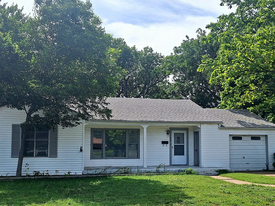 108 Park Dr