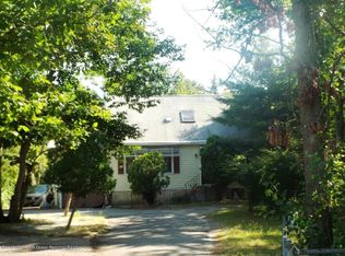 1499 E Spruce St, Lakewood, NJ 08701