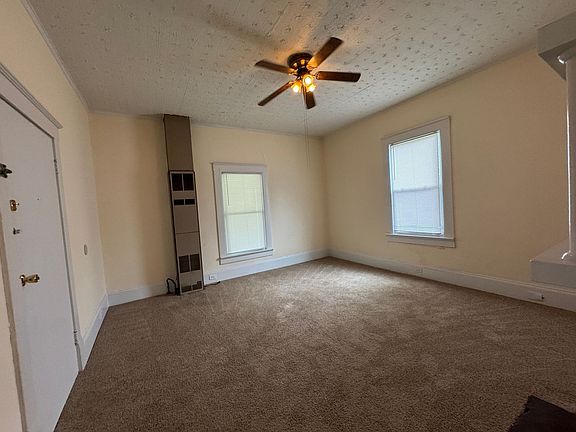 5th image of 220 Summit Ave