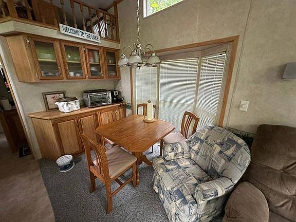 4th image of Wd2 216 Hickory Pl #Wd2-216
