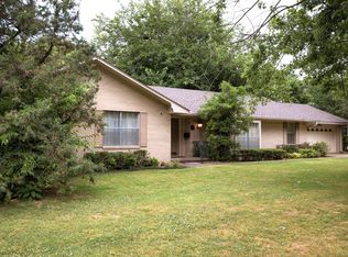 1405 Washington Dr, Miami, OK 74354