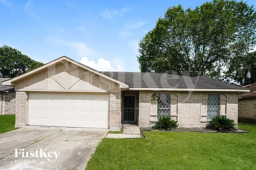 15823 Baybriar Dr Photo 1