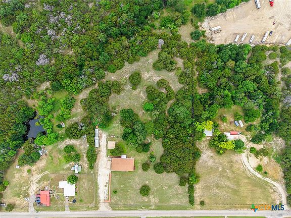 2nd image of 500 County Road 4804