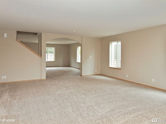 3rd image of 18514 SE 240th Pl