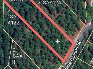 687 Madeira Islands Dr SE, Madeira, NC 28422
