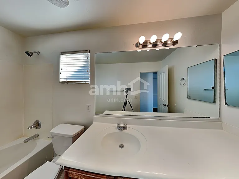 21967 W Sonora St — Photo 22