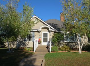 616 Wilson Ave, Kingsford, MI 49802