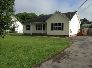123 Jackson St, Mount Pleasant, TN 38474