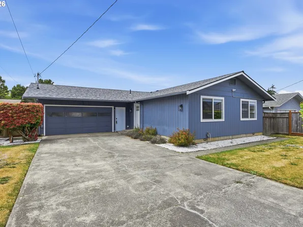 1110 Fenwick St, Coos Bay, OR 97420