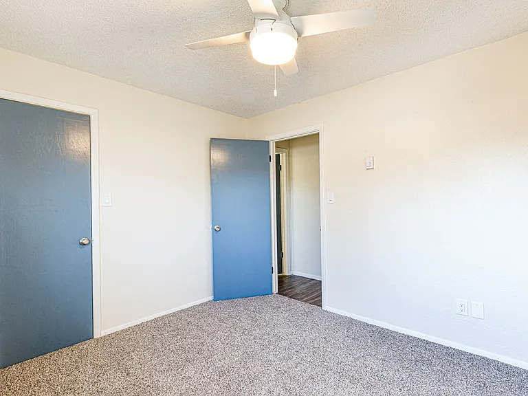 You will love this updated 1 bed, 1 bath! — Photo 12