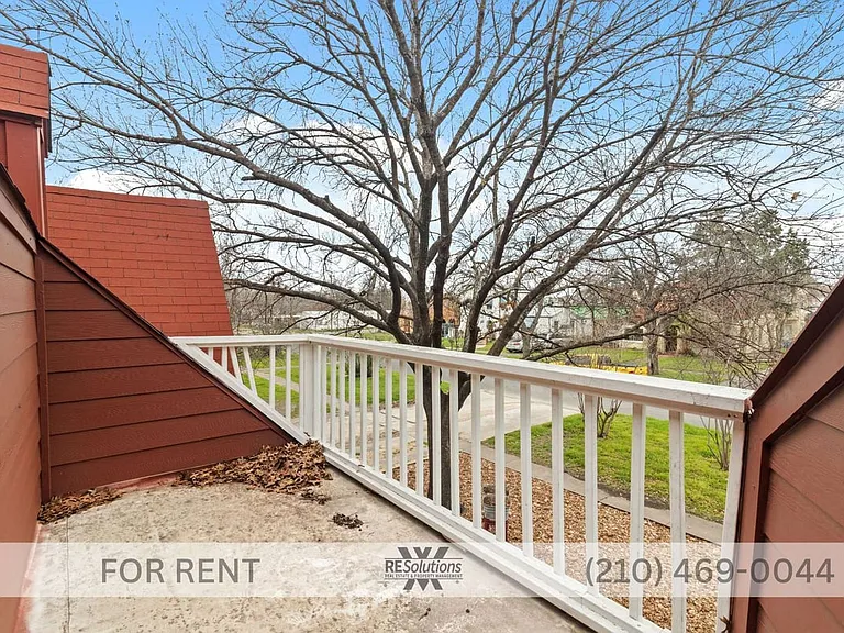 1618 W Kings Hwy #1620-1 — Photo 9