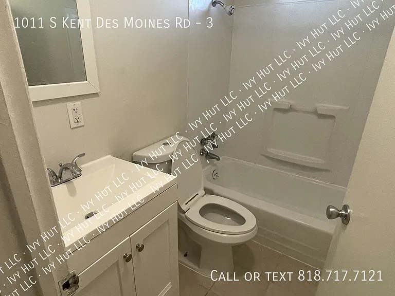 1011 S Kent Des Moines Rd #3 — Photo 31