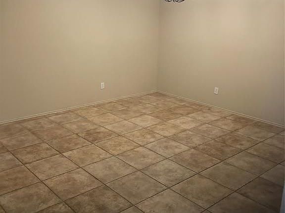 4th image of 17338 Heath Grove Ln