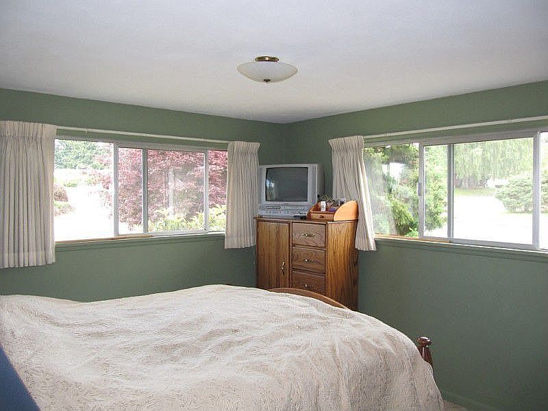 2nd image of 2316 6th St