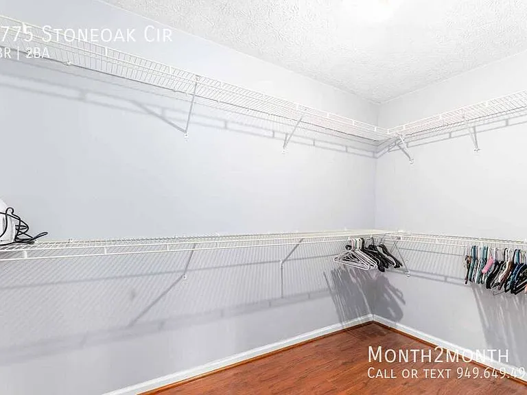 1775 Stoneoak Cir — Photo 23