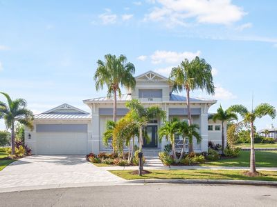 718 Pinckney Dr, Apollo Beach, FL, 33572
