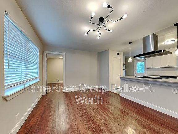 4th image of 2633 San Paula Ave