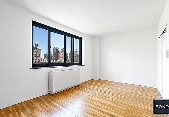 3rd image of 207 E 27th St APT 6H