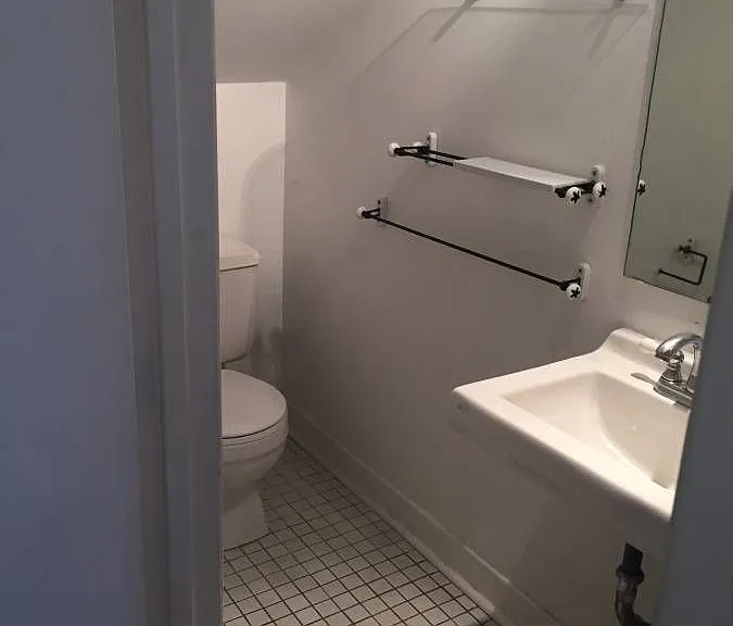 210 McCaul St #2 — Photo 14