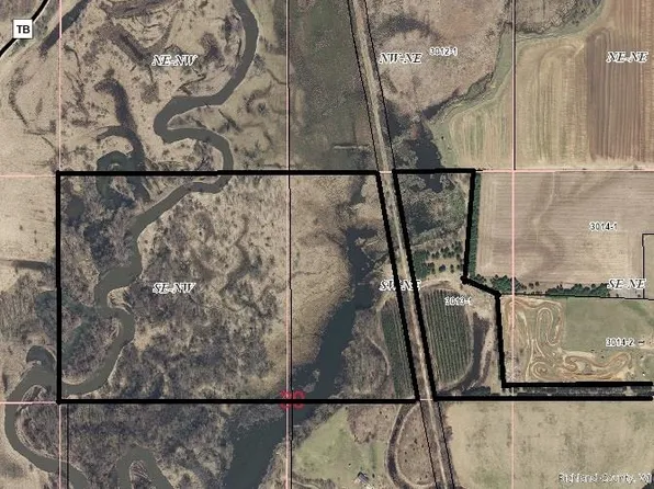 13&24 State Highway 14, Lone Rock, WI 53556