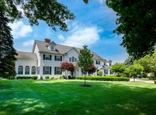 36 E Ridge Rd, Loudonville, NY 12211