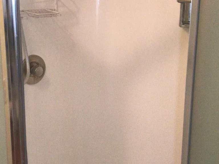 Shower has great water pressure.
