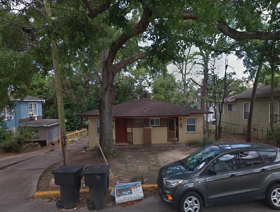 1st image of 743 W Lafayette St