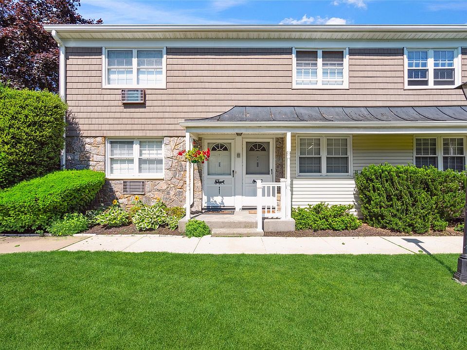 1st image of 4428 Wilshire Lane #J28