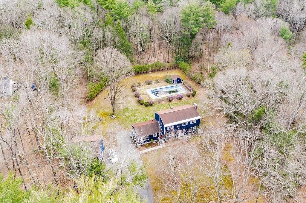 2 Laurel Rd, Haydenville, MA 01039 Zillow