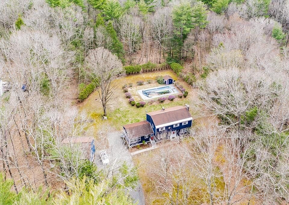 2 Laurel Rd, Haydenville, MA 01039 Zillow