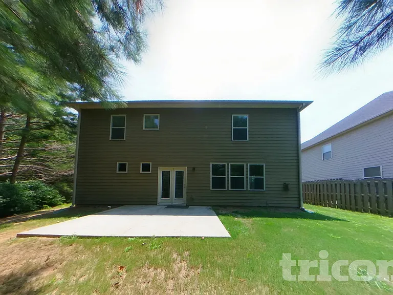 6410 Country Lake Rd — Photo 16