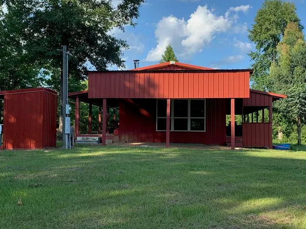 171 Monteray Park Rd, Zavalla, TX 75980