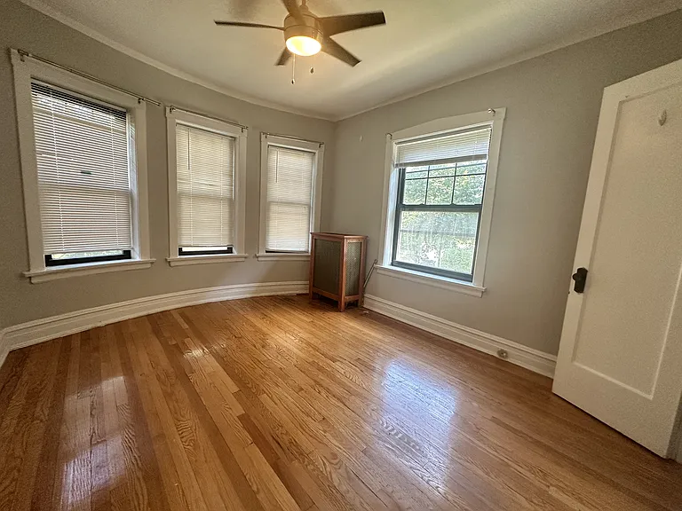 2228-38 Sherman Ave. / 803-809 Noyes St. — Photo 11